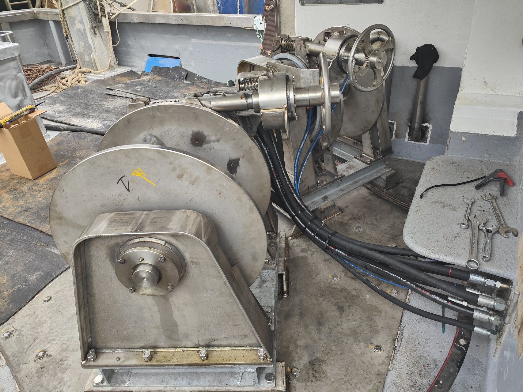 nouvelle série scindées full inox frein hydraulique motorisé en MS11