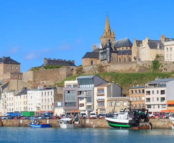 MD Naval à Granville